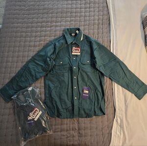 (2) Woolrich Chamois Men's Green Long Sleeve Shirts